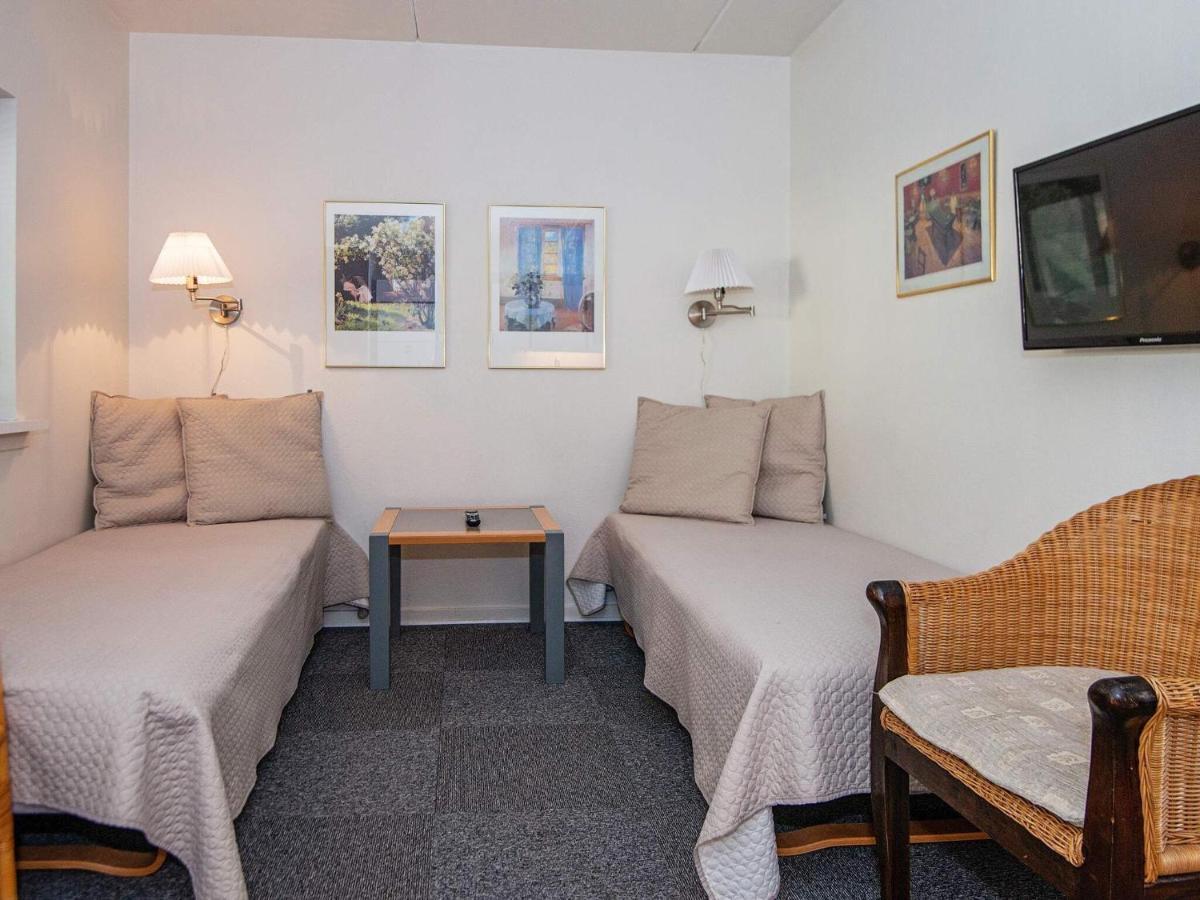 6 Person Holiday Home On A Holiday Park In Hejls エクステリア 写真